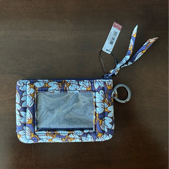 NWT Vera Bradley Outlet Zip ID Case Pawpaw Flower - Picture 4 of 6